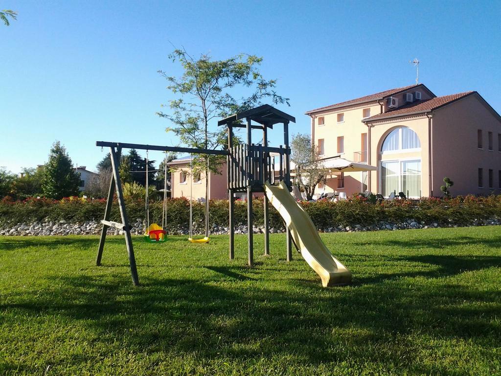 Agrialloggi La Palazzina クルタローロ 部屋 写真