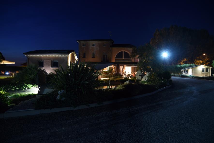 Agrialloggi La Palazzina クルタローロ エクステリア 写真